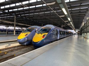 ロンドンから電車一本で行けます!